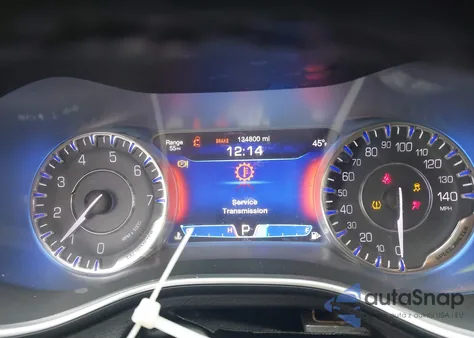 2015 Chrysler 200 C z USA, uszkodzony, nr VIN 1C3CCCCBXFN603170